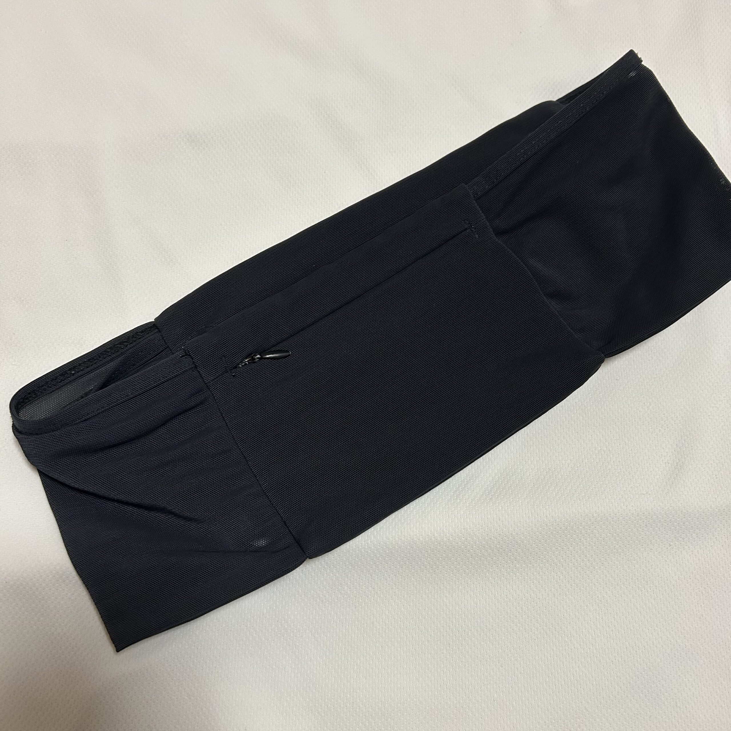 ネイサン ジップスター マックス ランニングポーチ 外観　後ろ側